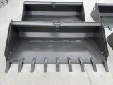 78" Toothed Bucket