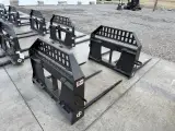 Triple High Back Hay Spears