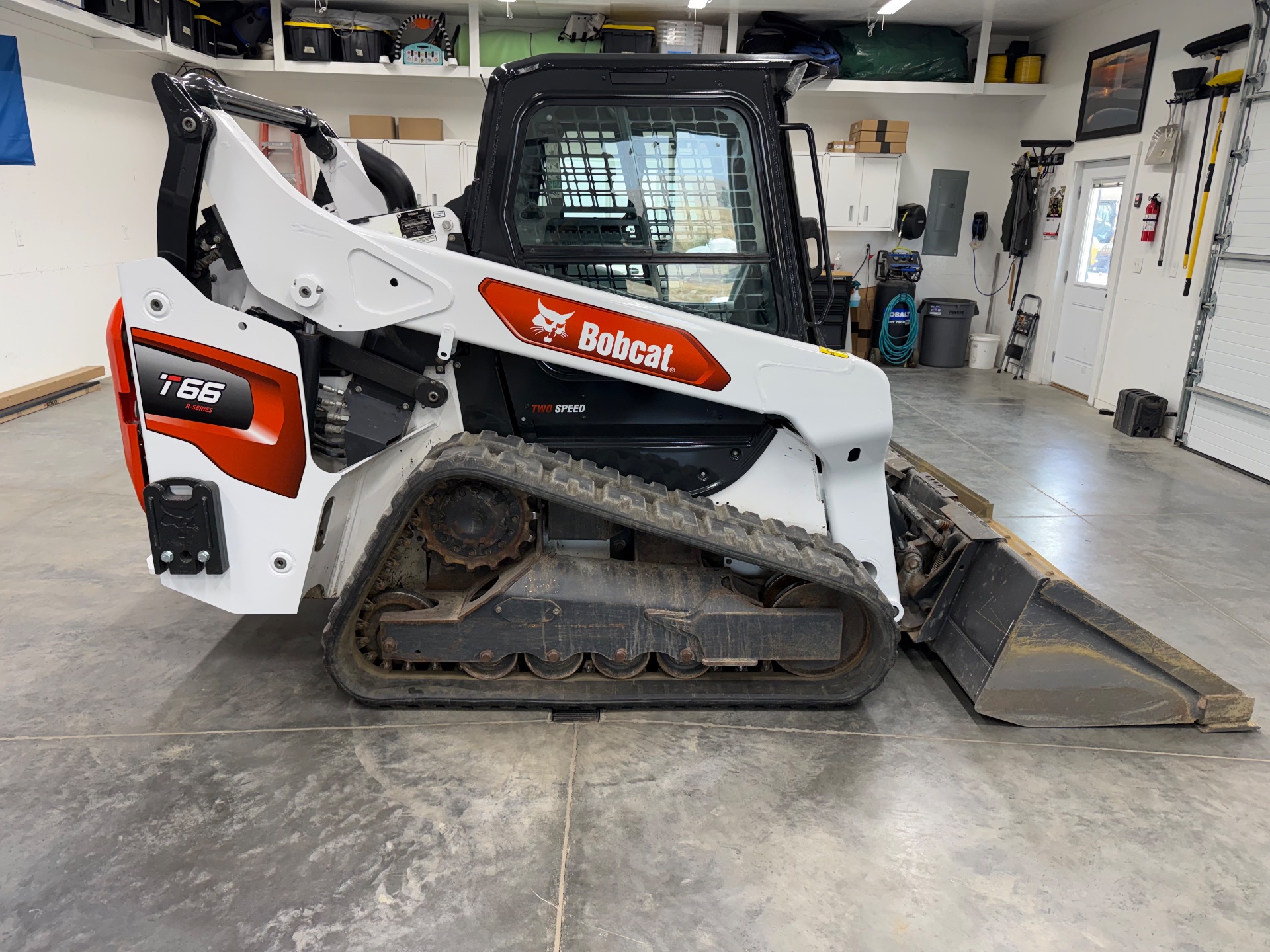 2021 Bobcat T66