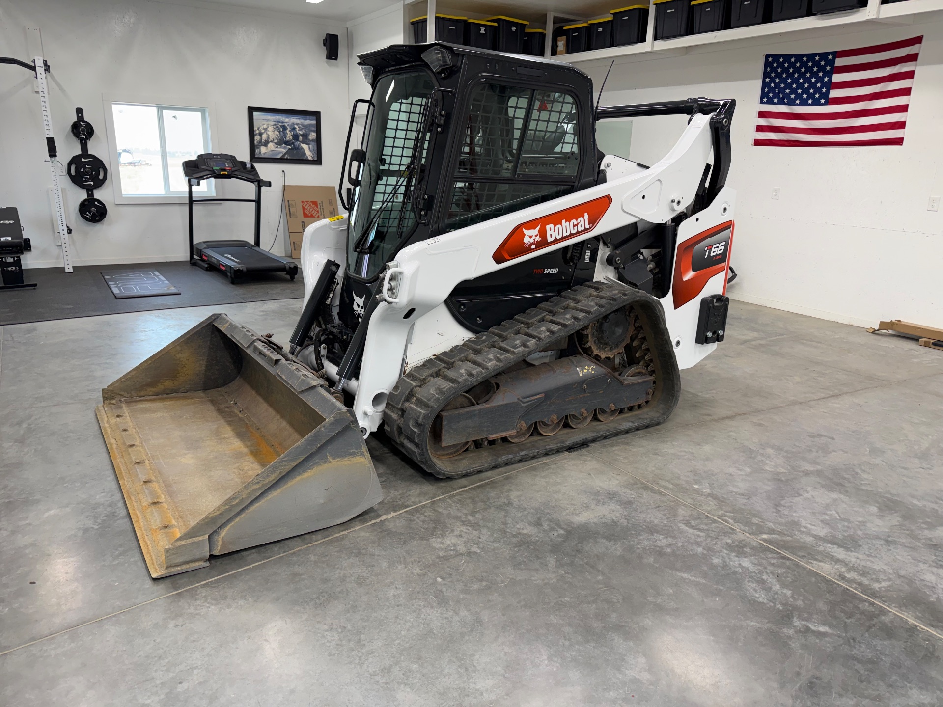 2021 Bobcat T66