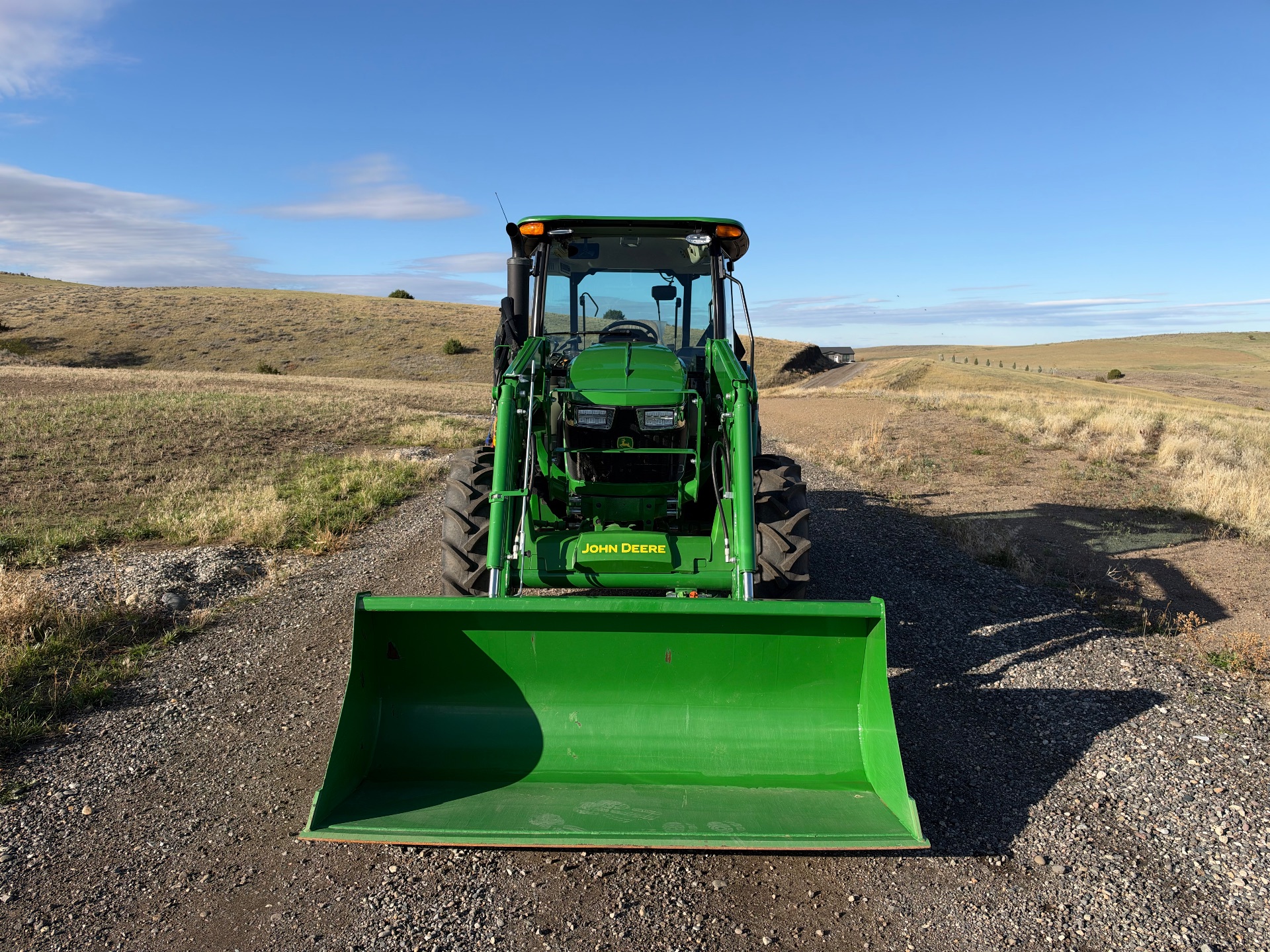 2024 John Deere 5067E