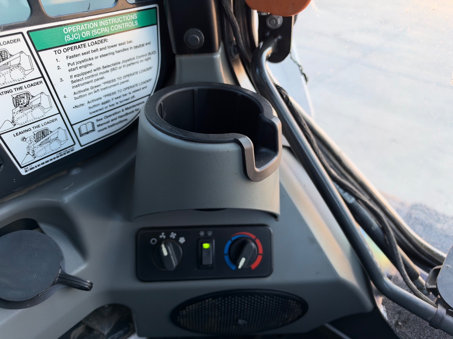 2019 Bobcat T595